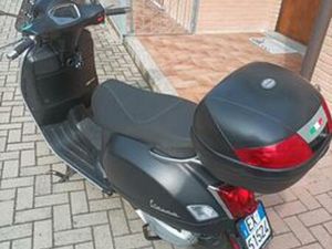 PIAGGIO VESPA 300 GTS HPE - 2021