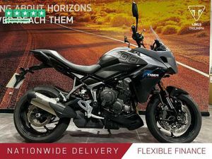 TRIUMPH TIGER SPORT 800