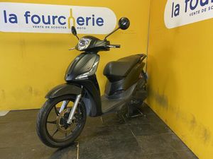 PIAGGIO LIBERTY 50 2022 50 CM3 | SCOOTER | 14 084 KM | NOIR | 75015 PARIS 15