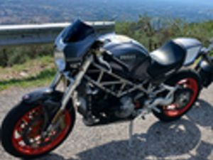 DUCATI MOSTER S4R SENNA
