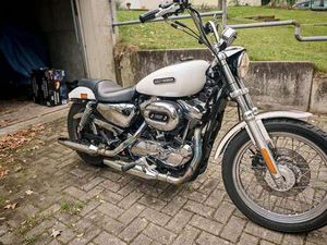 HARLEY-DAVIDSON SPORTSTER 1200