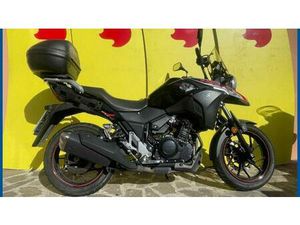 VENDO SUZUKI V-STROM 250 (2017 - 20) USATA A ROMA (CODICE 9870169) - MOTO.IT