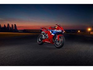 HONDA CBR600RR * SOFORT VERFÜGBAR *
