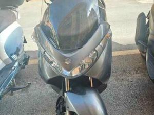 SUZUKI - BURGMAN 125