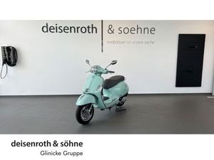 VESPA GTS 125 GRÜN AMABILE
