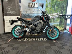 YAMAHA MT-09 35KW 2024 890 CM3 | MOTO ROADSTER | 3 100 KM | GRIS | 35000 RENNES