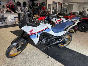 2025 HONDA XL750 TRANSALP