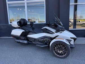 2025 CAN-AM RT SEA-TO-SKY