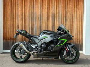 ② KAWASAKI NINJA ZX10R/2022/ÉCHAPPEMENT ARROW 84KW /15000 KM