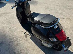 PIAGGIO - VESPA GTS SÚPER 125