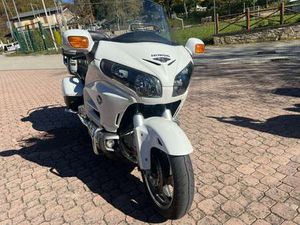 HONDA GL 1800 GOLD WING - 40TH ANNIVERSARY EDITION (2015) BIANCO