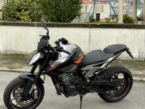 YAMAHA MT07 2019