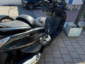 YAMAHA MAJESTY 400 NERO