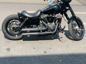 HARLEY DAVIDSON STREETBOB