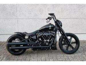 HARLEY DAVIDSON SOFTAIL ☆2023 10.340KM 200ER☆ BREAKOUT STREET BOB