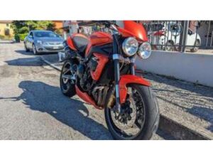 STREET TRIPLE R (2009 - 12)