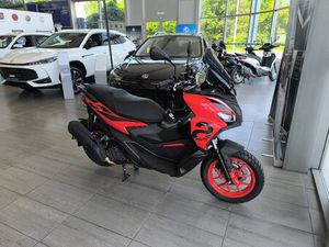 APRILIA SR GT 200 SPORT E5 + , NOVO, ZAMJENA, KREDIT, 2025 GOD.