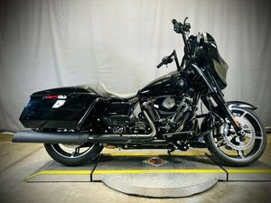 2024 HARLEY-DAVIDSON® FLHX - STREET GLIDE®