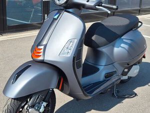VESPA GTS 125 I.E. SUPER SPORT