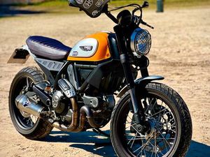 DUCATI SCRAMBLER 800 CLASSIC CUSTOM UMBAU