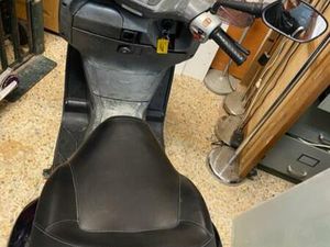 YAMAHA - VERSITY 300