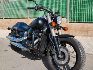 HONDA - BLACK SHADOW 750