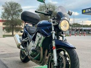 SUZUKI - GSF 560 BANDIT