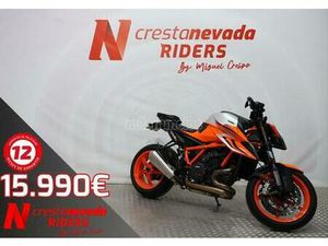 KTM - 1290 SUPER DUKE R