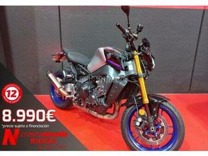 YAMAHA - MT 09