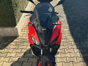 APRILIA SR GT 125