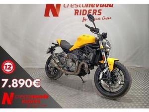 DUCATI - MONSTER 821