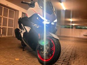 KYMCO XCITING VS400I ABS GARAGENFAHRZEUG/ GROßROLLER/ MOTORRAD