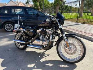 HARLEY DAVIDSON - SPORSTER 883