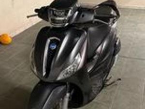 PIAGGIO MEDLEY 150 2022