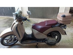 SCARABEO LEONARDO 150 CC