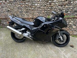 HONDA CBR1100XX SUPER BLACKBIRD - 1137 CC