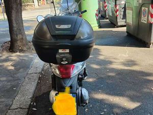 PIAGGIO LIBERTY 150 BIANCO