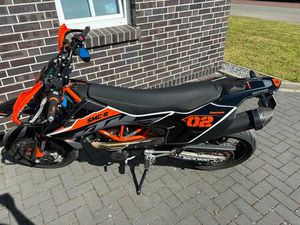 KTM SMCR 690