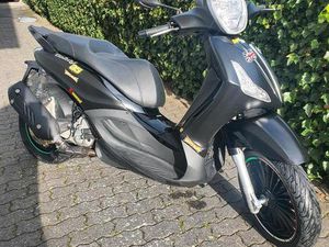 PIAGGIO BEVERLY 125 ROLLER, KEILRIEMEN GERISSEN