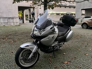 HONDA DEAUVILLE NT700VA ÁGUAS SANTAS