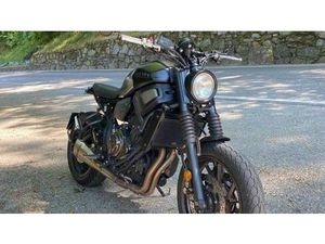 VENDO YAMAHA XSR 700 ABS 60TH ANNIVERSARY (2016 - 18) USATA A CALCERANICA AL LAGO (CODICE 9869562) - MOTO.IT