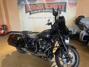 FLHXST 2022 STREET GLIDE® ST