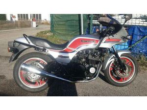 KAWASAKI GPZ 750 UT IM ORIGINAL ZUSTAND SCHÖNER KLASSIKER