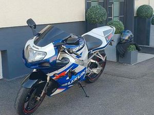 SUZUKI GSX-R 750 K1
