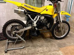 SUZUKI RM80- TECHNISCH ÜBERHOLT, SOFORT EINSATZBEREIT!