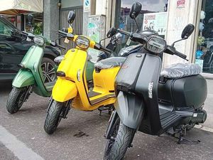 VENDO LAMBRETTA V125 SPECIAL (2021 - 25) NUOVA A MILANO (CODICE 9211247) - MOTO.IT