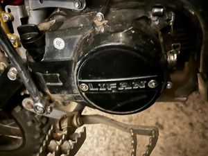 DIRTBIKE ZU VERKAUFEN