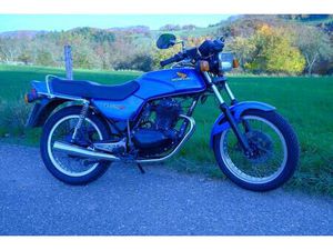 HONDA CB 250 RS