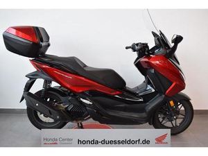 HONDA FORZA NSS 125 * 1. HAND * NUR 4.690 KM! *