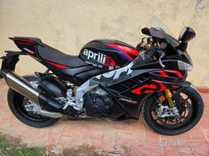 APRILIA RSV4 FACTORY 2024 FINANZIABILE